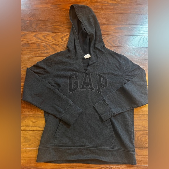 GAP Girls Charcoal Cheetah Patterned Hoodie Size Medium - Picture 3 of 6